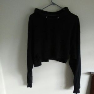 Black crop hoodie